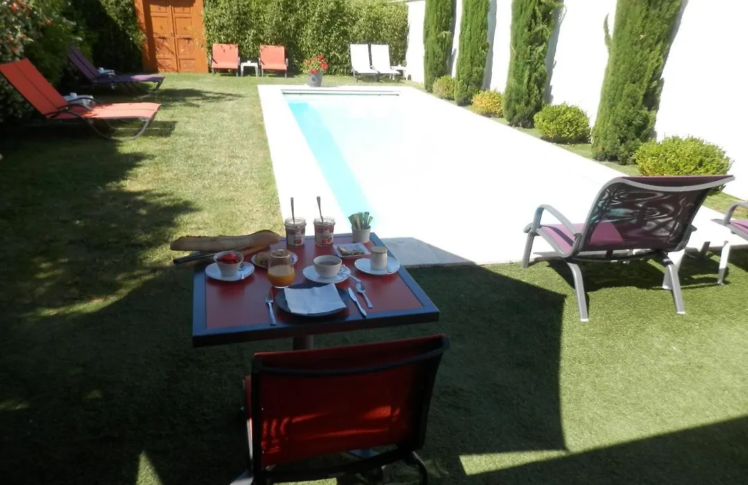 Bordeaux Cosy B&B-1